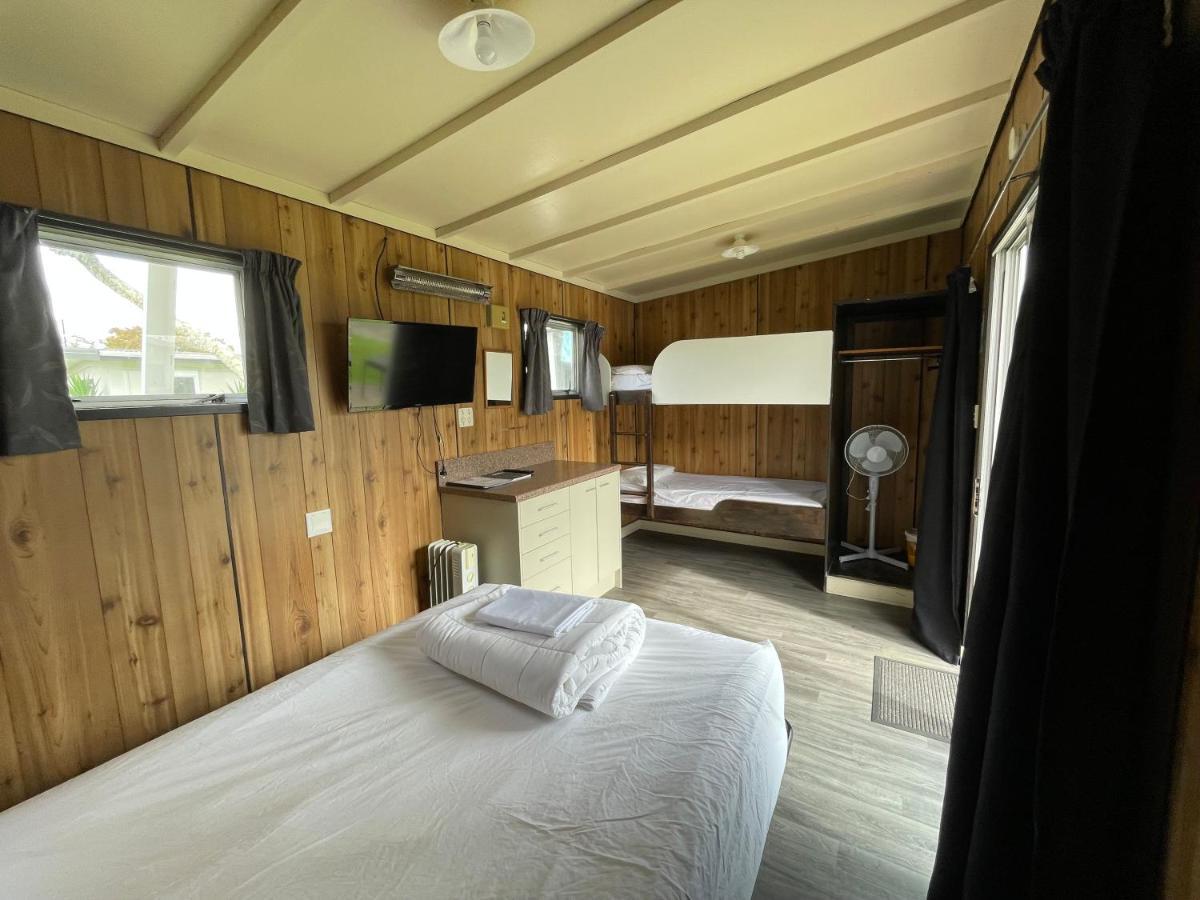 Holdens Bay Holiday Park Роторуа Екстер'єр фото