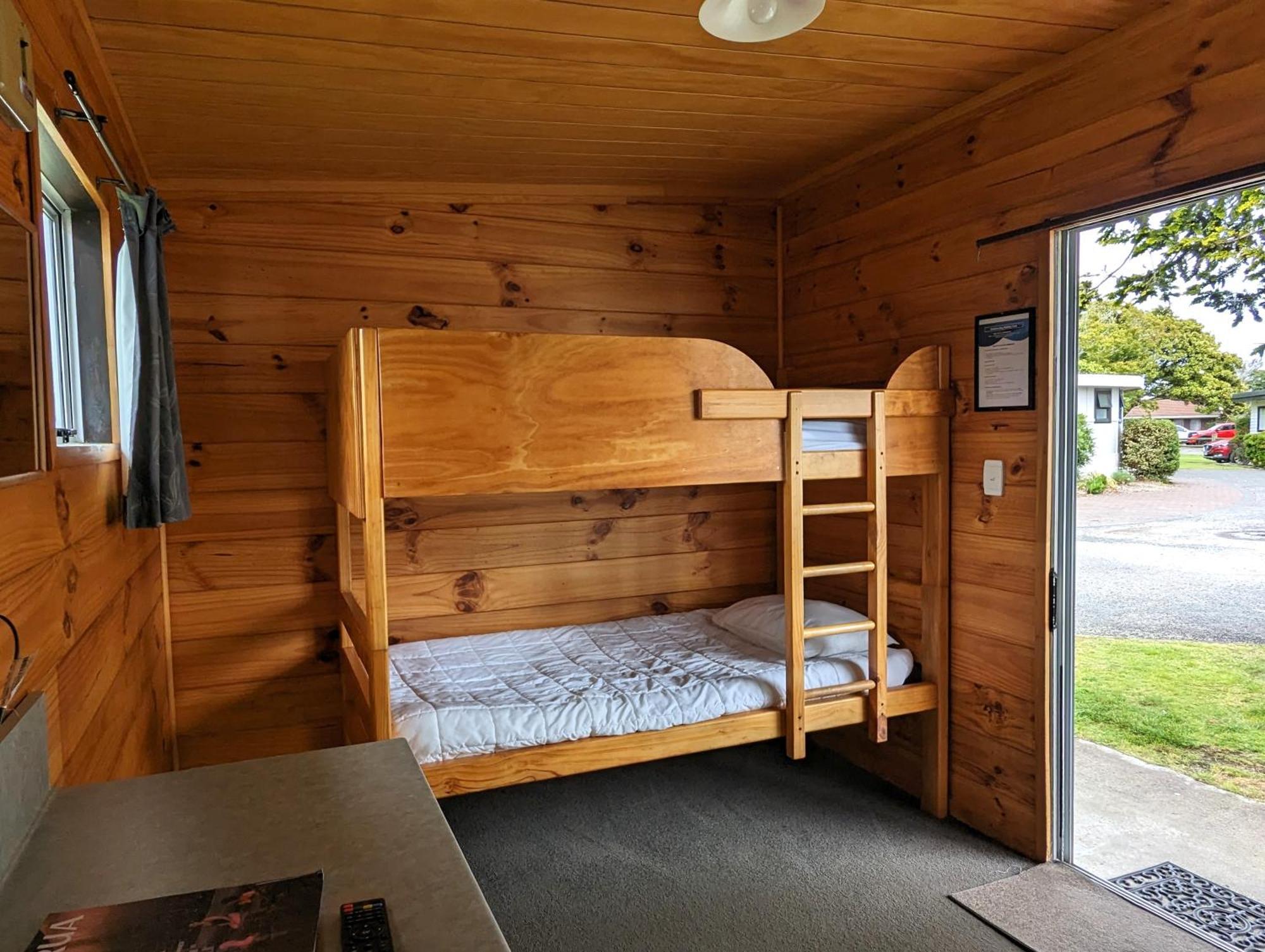 Holdens Bay Holiday Park Роторуа Екстер'єр фото