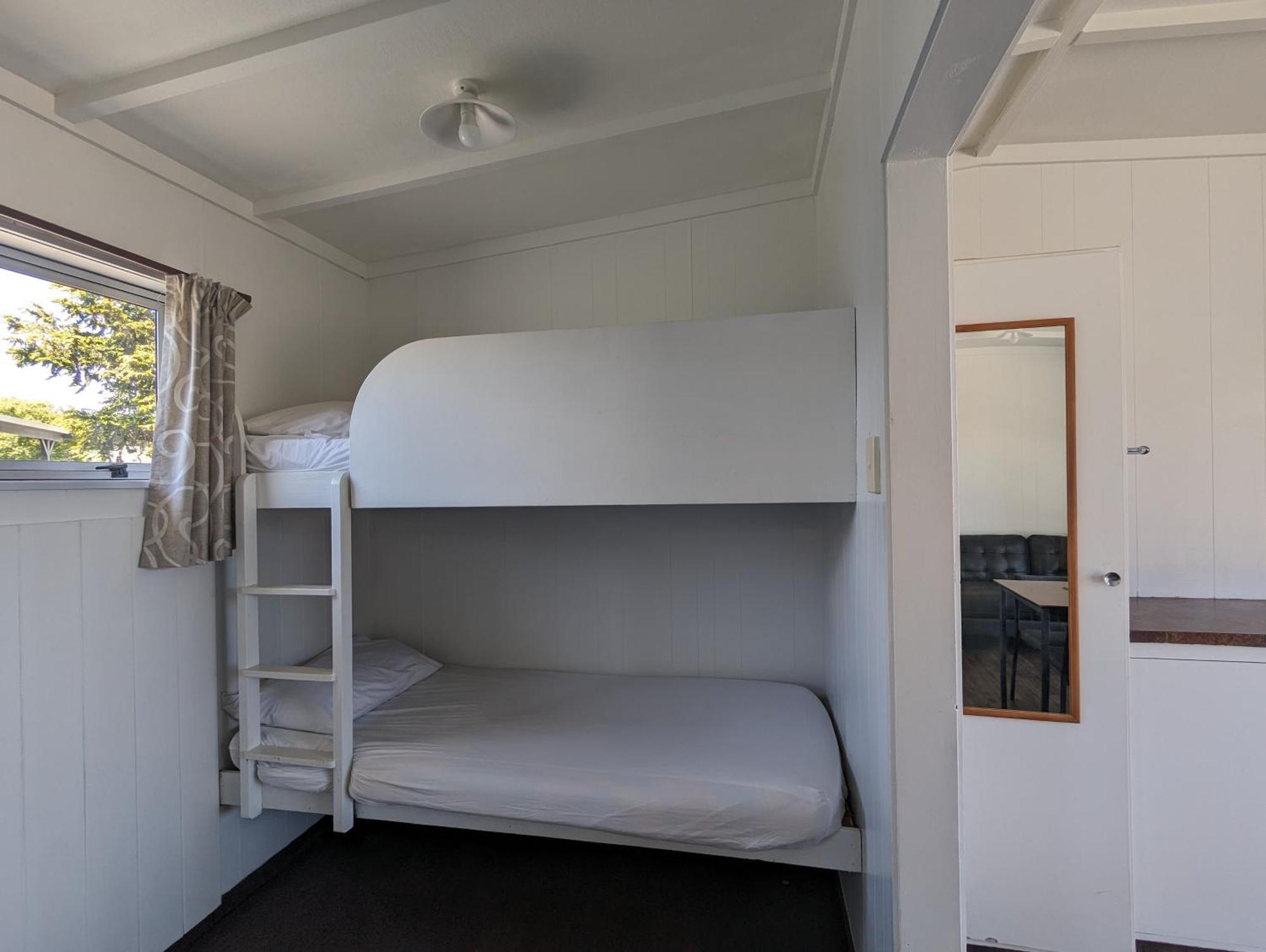 Holdens Bay Holiday Park Роторуа Екстер'єр фото